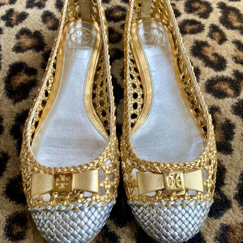 TB Metallic Ballet Flats: EXCELLENT Condition